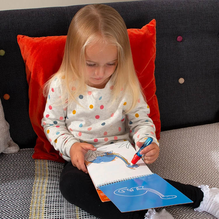 Vand malebog med blyant